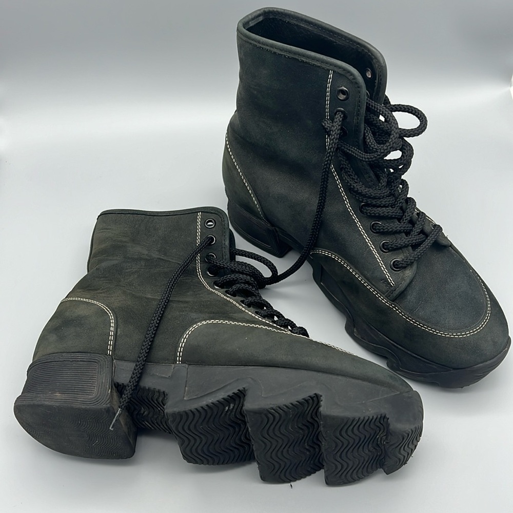 IRI black leather nubuck platform Boots 38